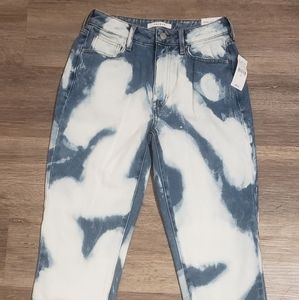 NEW Pacsun Mom Jean Size 26